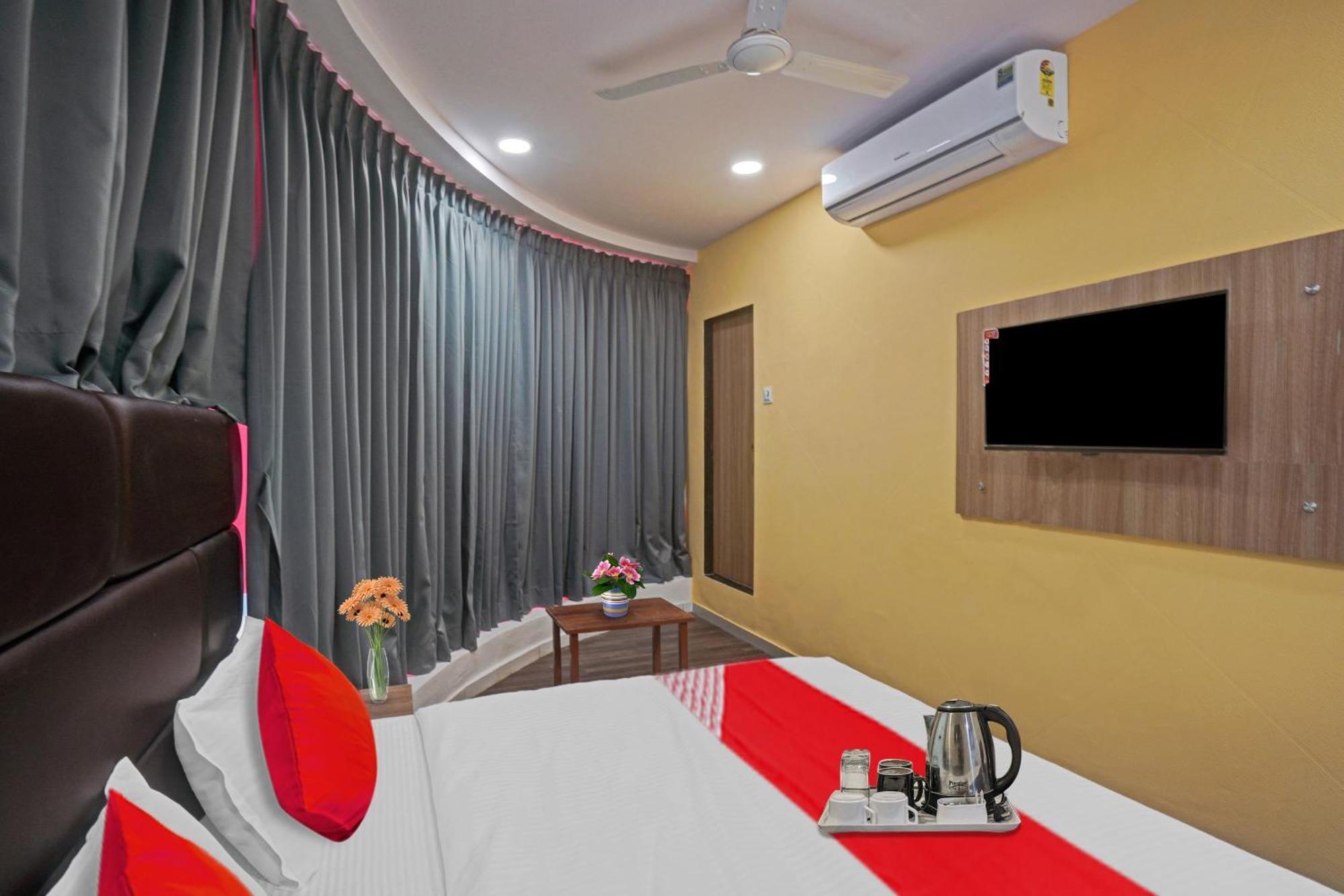 Hotel O Infinity Surat Luaran gambar