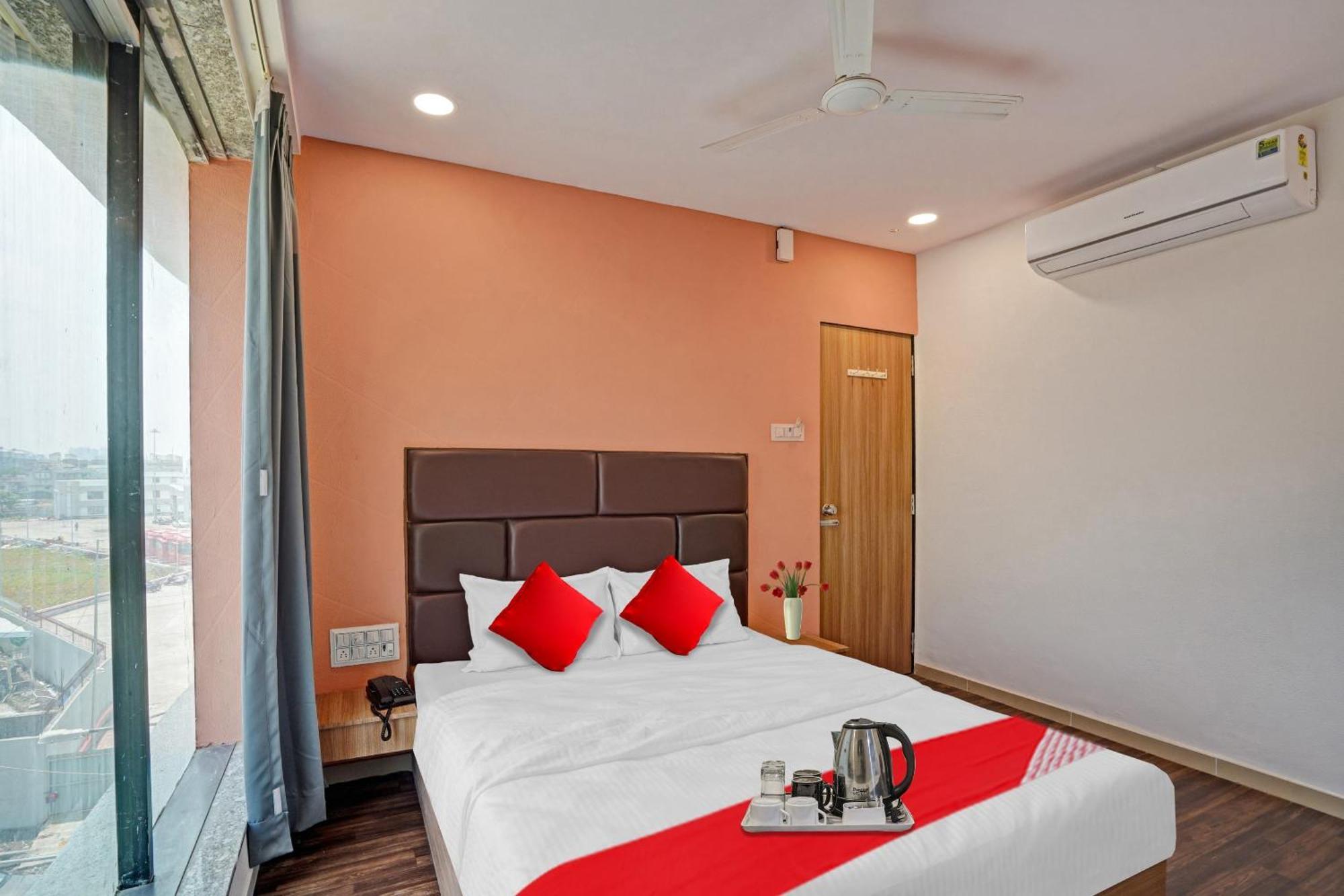 Hotel O Infinity Surat Luaran gambar